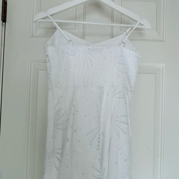 White 100% Cotton Eyelet Seashell Pattern Slip Dress - Picture 7 of 12